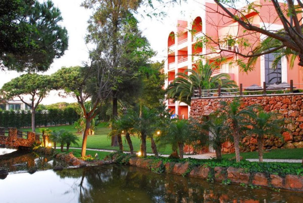 imagini hotel FALESIA