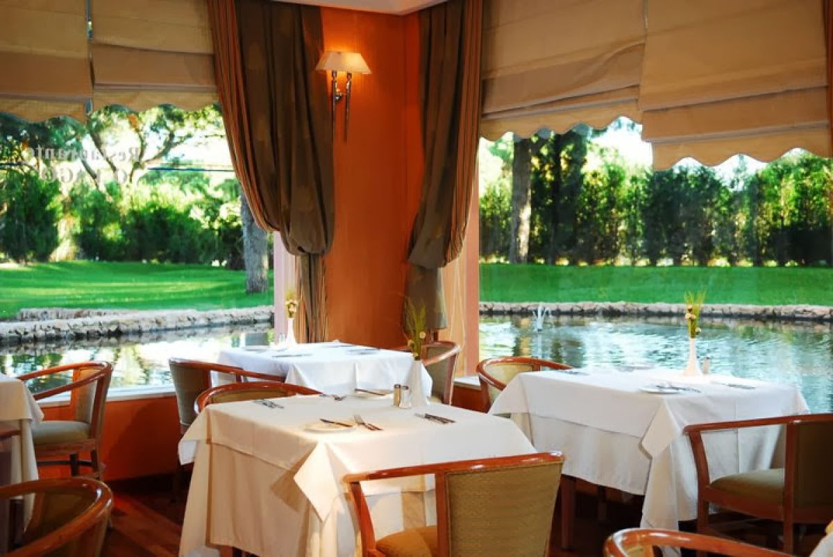 imagini hotel FALESIA