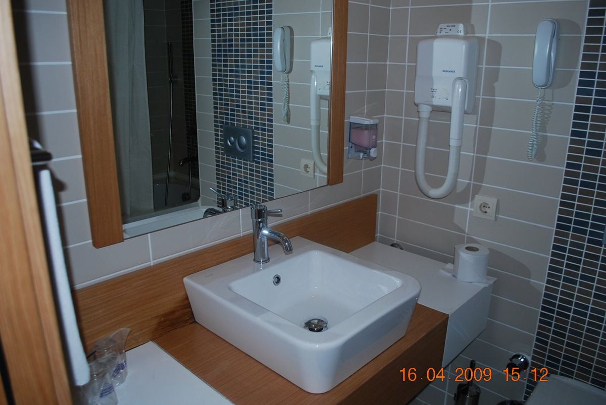 imagini hotel ADAKULE