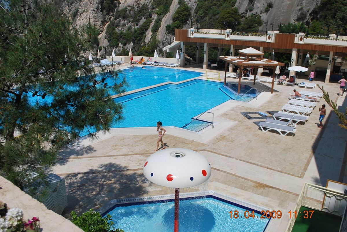 imagini hotel ADAKULE